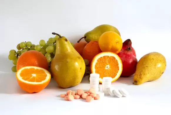 витамины во фруктах и таблетках для потенции